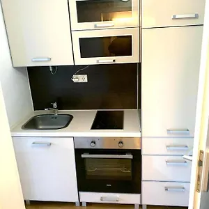 Beautiful Premium Apartment, Near , Wifi , Free Parking Apartment
